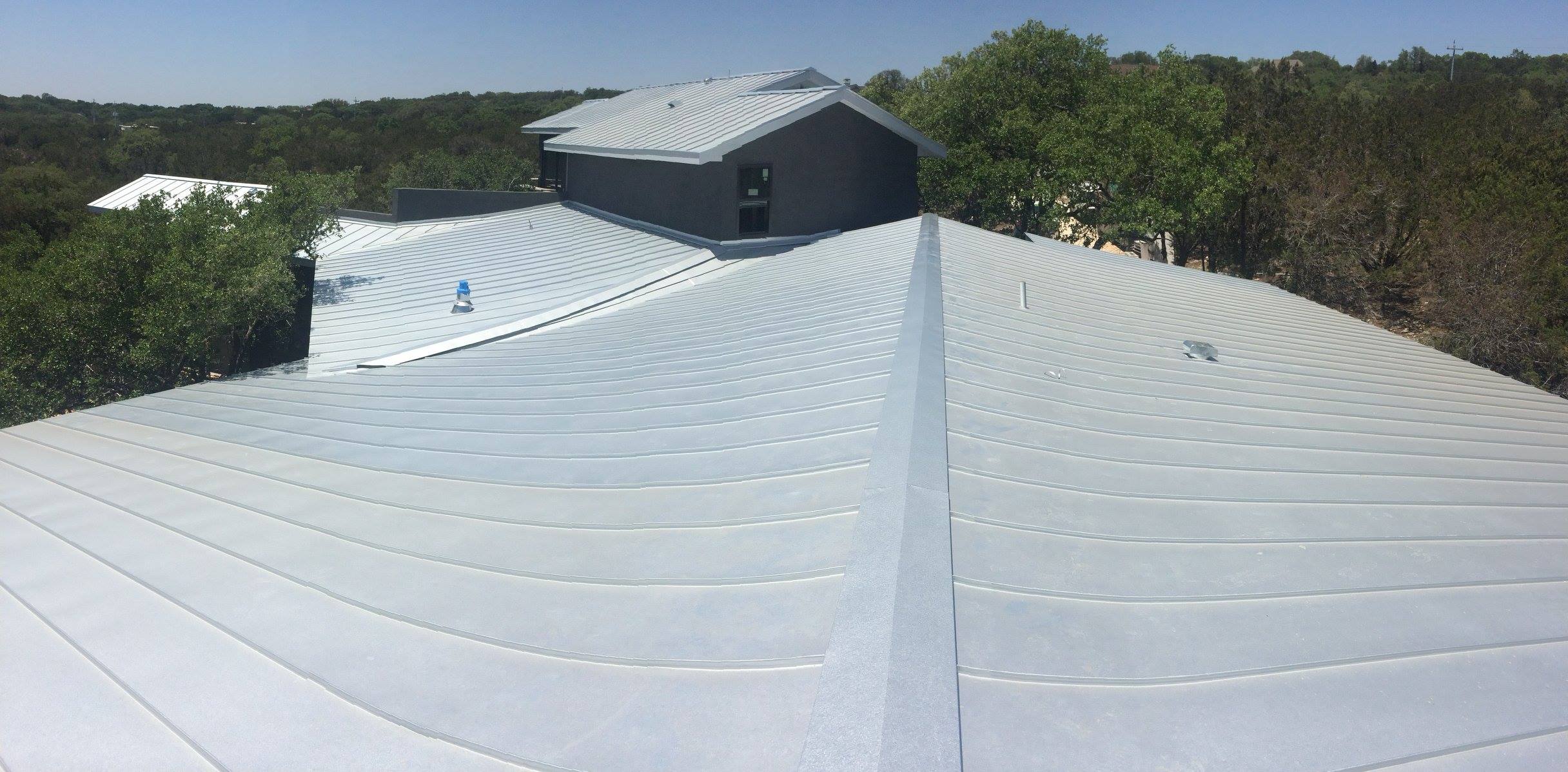 How do you choose the best roofing material for your home?