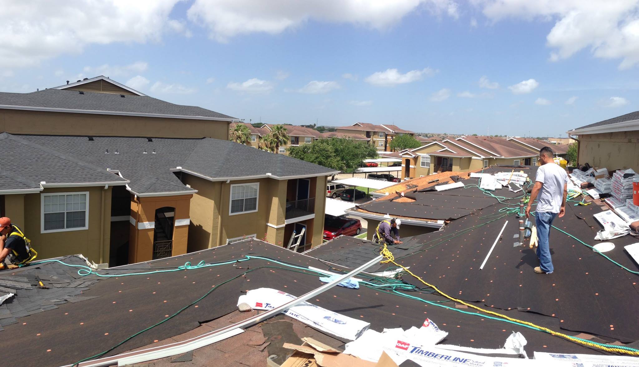 How do you find a reliable and trustworthy roofing contractor?